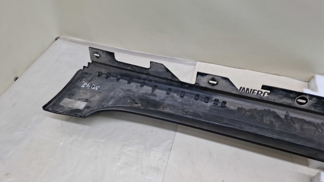 51777387338 BMW Накладка (молдинг) порога наружная правая купить в Украина