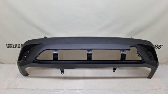 Бампер задний 5215916570 TOYOTA