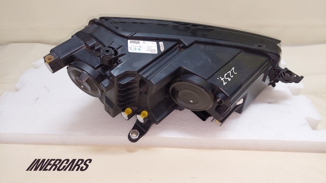 VAG 57B941015 Фара левая в наличии Винница