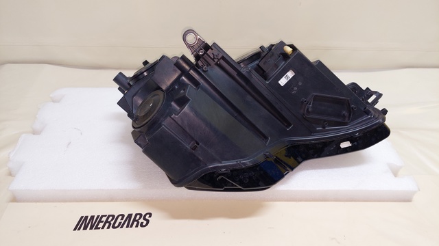VAG 57B941015 Фара левая в наличии Ужгород