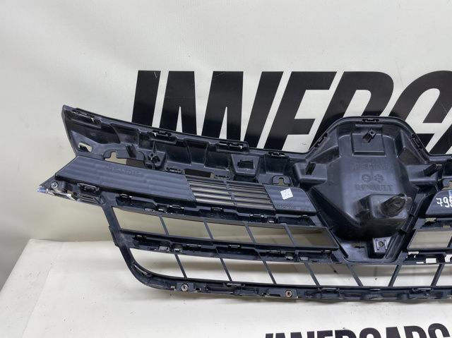 622565187R RENAULT Решетка радиатора купить в Львов