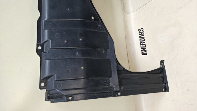 SUZUKI 7241161M00 Защита двигателя, поддона (моторного отсека) в наличии Хмельницкий