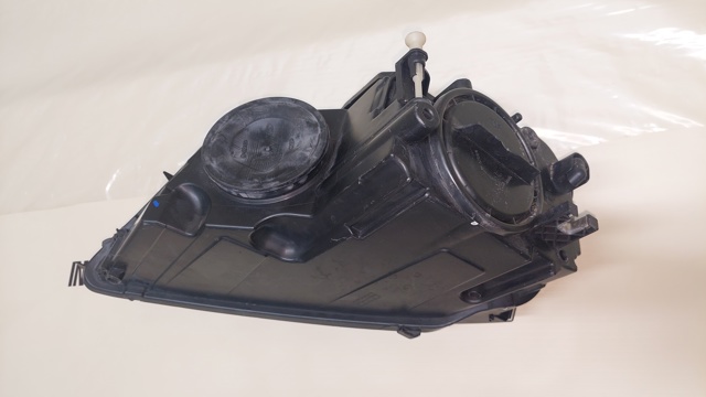 VAG 8P0941004 Правая фара в наличии Сумы