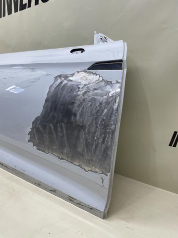 VAG 8W8831052G Дверь передняя правая в наличии Днепр