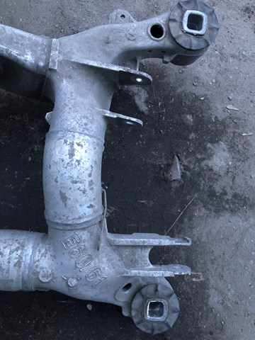 33316770828 BMW Балка задней подвески (подрамник) купить в Житомир