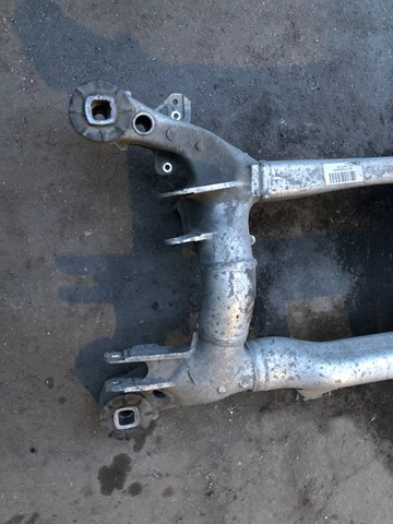 33316770828 BMW Балка задней подвески (подрамник) купить в Каменское