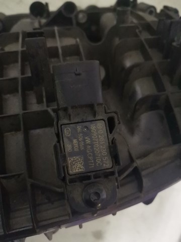 06L133201ES VAG Впускной коллектор купить в Черновцы