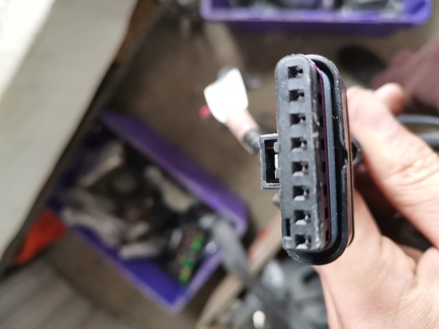 106795900E TESLA Кабель (провод) парктроника бампера заднего купить в Ирпень