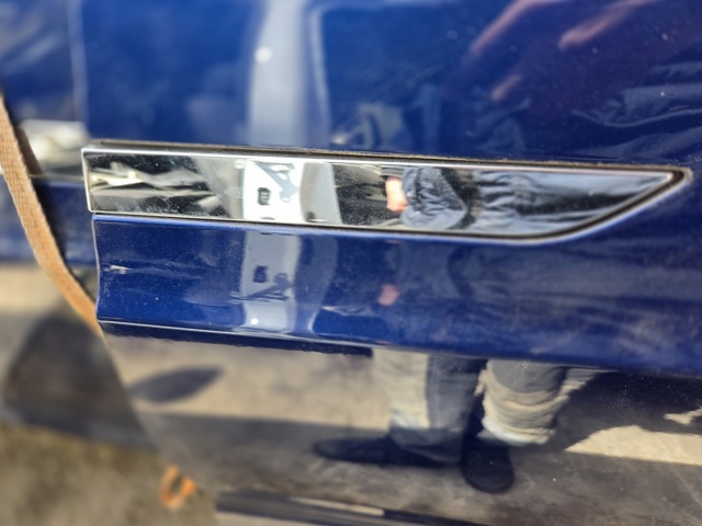 TESLA 1069537E0A Дверь задняя левая в наличии Запорожье