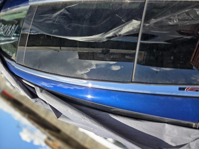 1069538E0A TESLA Дверь задняя правая купить в Львов