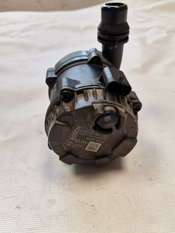 BMW 11518638237 Дополнительная помпа в наличии Николаев