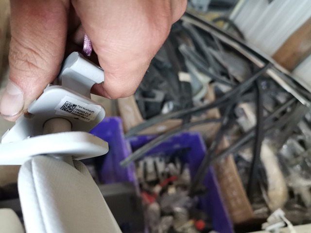 TESLA 149040501B Козырек солнцезащитный в наличии Николаев