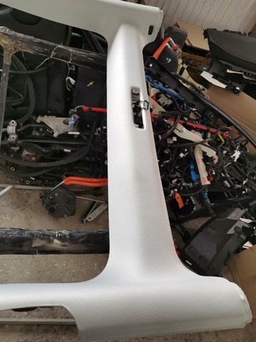 156761301A TESLA купить в Черновцы