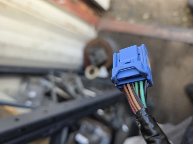 TESLA 159203200D в наличии Днепр