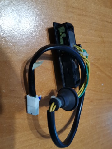 NISSAN 253804BA1A Кнопка привода замка крышки багажника (двери 3/5-й (ляды) в наличии Одесса
