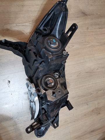 NISSAN 260609PF0A Фара левая в наличии Запорожье