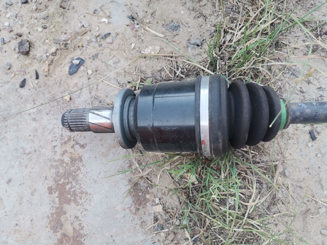 SUBARU 28421AN010 Полуось задняя в наличии Житомир