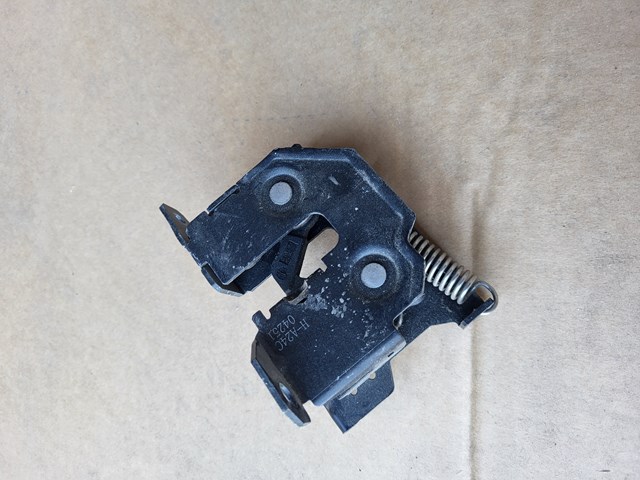 31688338 VOLVO Замок капота правый купить в Одесса
