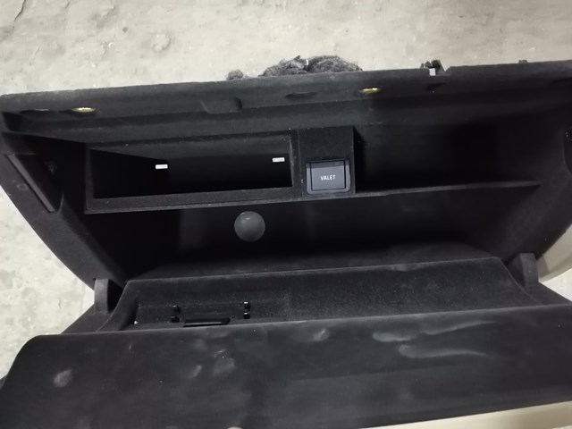 4G1880302ABH9 VAG Ящик перчаточный (бардачок) купить в Одесса