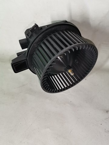Моторчик печки 4M1820021B VAG