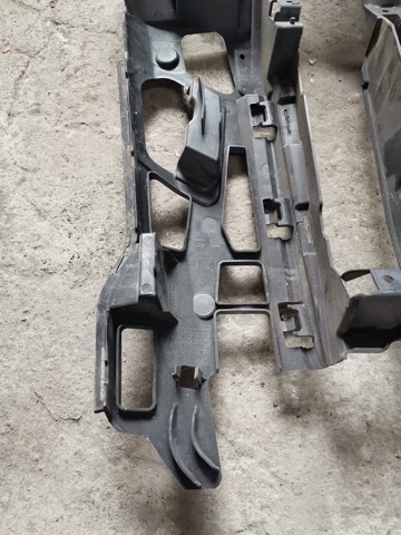 51117385346 Кронштейн крепления противотуманной фары правой купить Чернигов