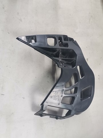 Кронштейн бампера переднего, правый 51117385348 BMW