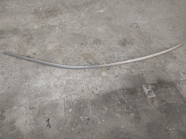 Молдинг крыши, правый 51137443692 BMW