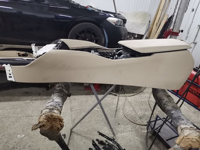 Консоль панели управления центральная 51166833938 BMW