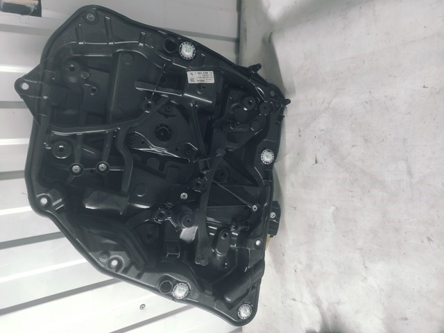  Механизм стеклоподъемника правой задней двери 51337487088 BMW