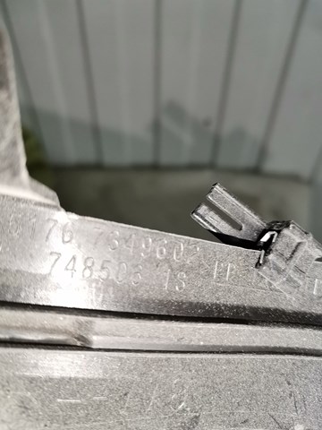 BMW 51767349602 Уплотнитель капота в наличии Украина