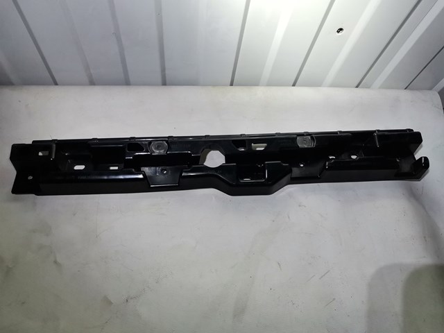51777387343 BMW Опора порога (крепление) купить в Харьков