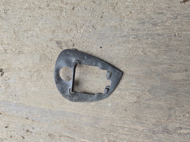 5H0837209A VAG купить в Чернигов