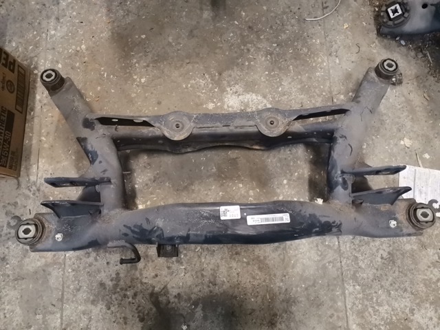 Подрамник задний 5QN505235A VAG