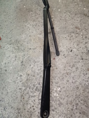 61619463860 BMW Поводок стеклоочистителя купить в Каменское