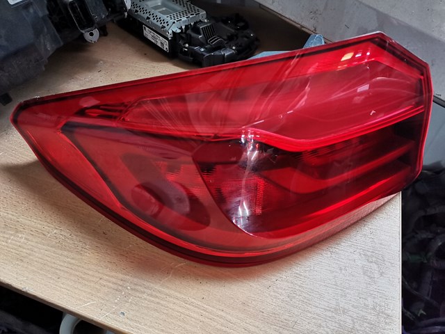 Фонарь задний левый, внешний 63217376469 BMW