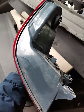 BMW 63217376470 Фонарь задний правый внешний в наличии Николаев
