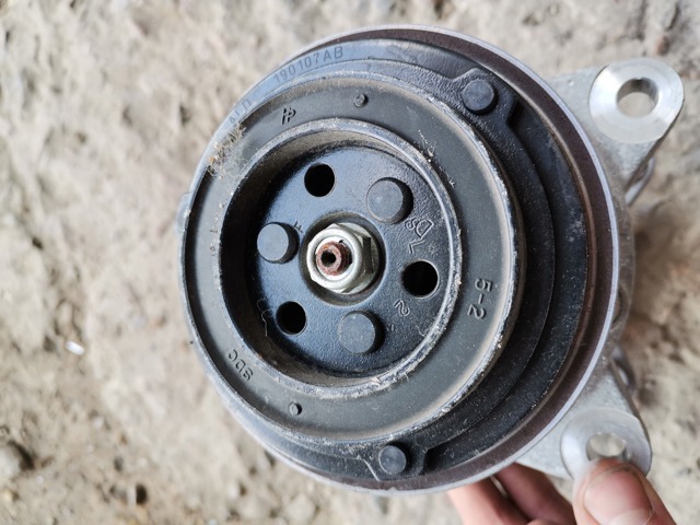 64525A58A55 BMW Компрессор кондиционера купить в Днепр