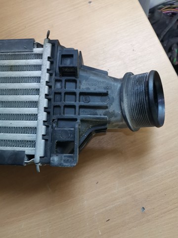 80A145805E VAG Радиатор интеркуллера купить в Львов
