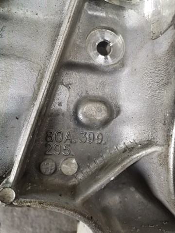 80A399295R VAG Кронштейн передней балки купить в Киев