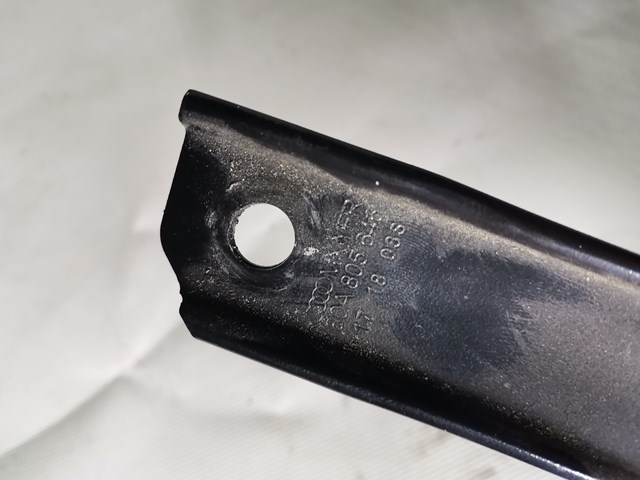 VAG 80A805646 Распорка передних стоек подвески правая в наличии Каменское