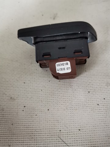 VAG 80C962108 Выключатель центрального замка в наличии Ровно