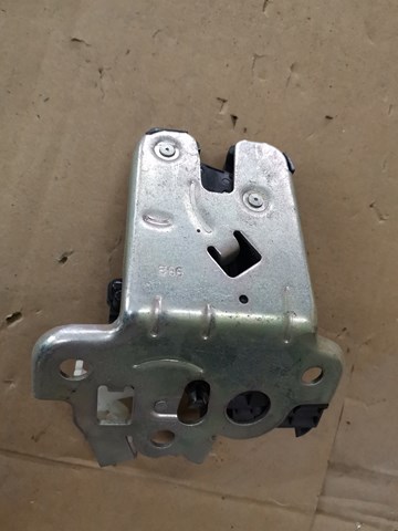 Замок крышки багажника 8K9827505A VAG