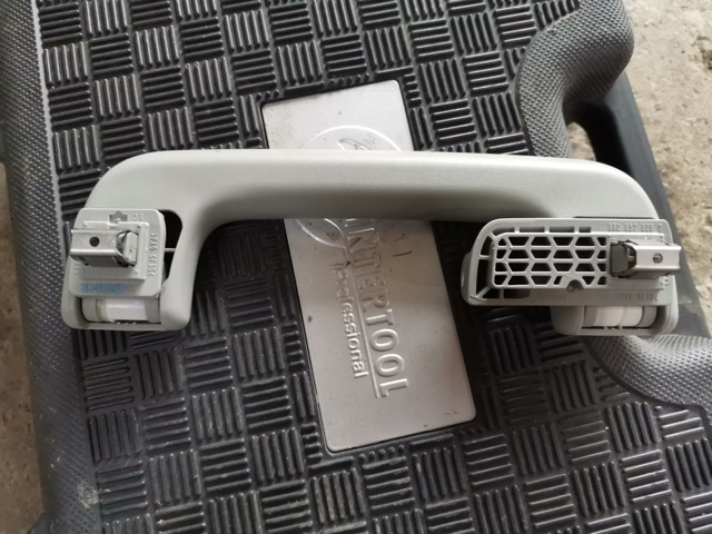 8R0857608D VAG купить в Запорожье