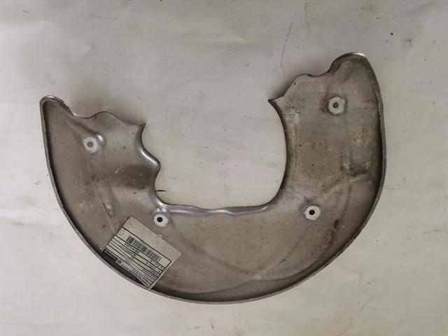 Кожух тормозного диска переднего правого 8W0615312E VAG