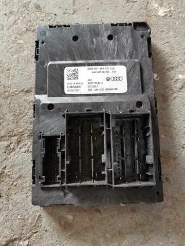 Блок управления бортовой сети 8W0907063CG VAG