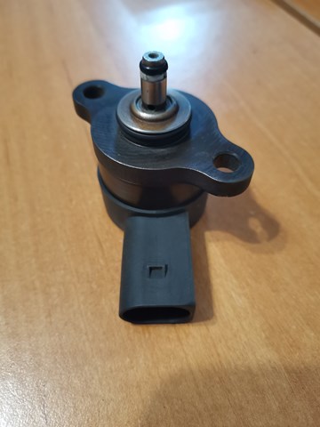 Регулятор давления в топливной рейке Mercedes Sprinter I 2-t