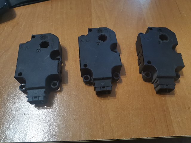 VAG CZ1139301640 в наличии Каменское