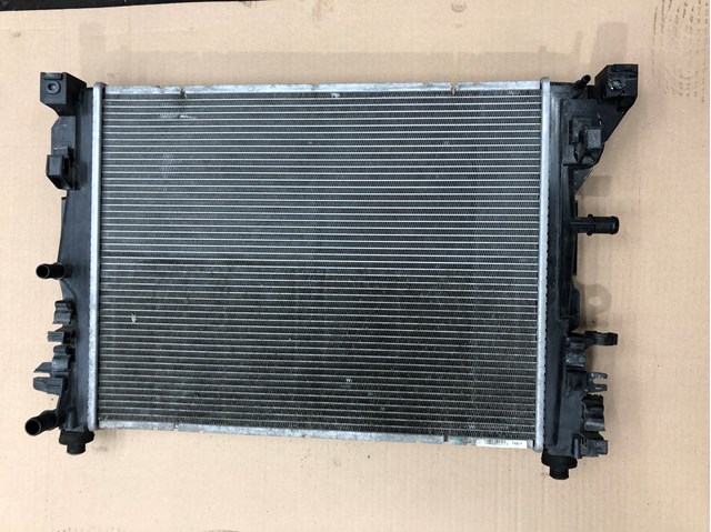 214104950R RENAULT Радиатор купить в Ирпень