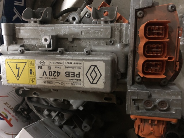 RENAULT 291A51613R Инвертор тока в наличии Тернополь