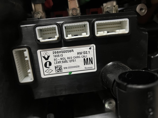 RENAULT 296H50058R Модуль управления (ЭБУ) заряда основной батареи в наличии Кривой Рог